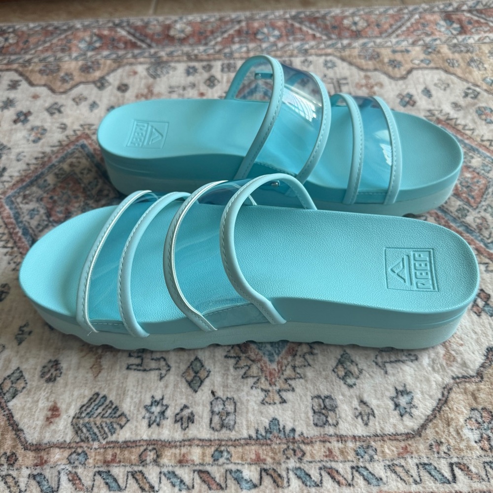 Excellent Condition Reef Platform Slide Sandal - image 1